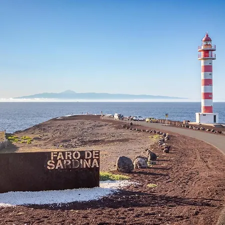 Flatguest Faro De Sardina - 3 Bed - Coast - Wifi * Gáldar