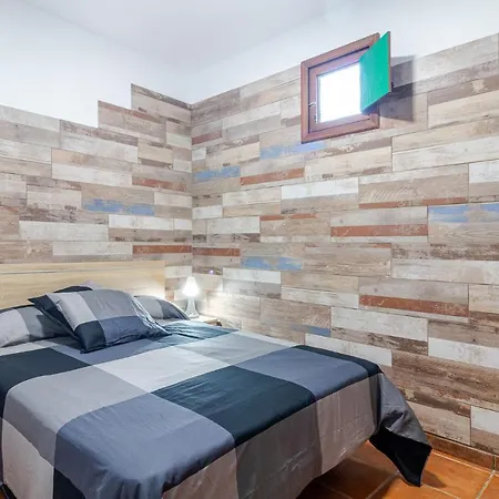 Flatguest Faro De Sardina - 3 Bed - Coast - Wifi בית נופש *
