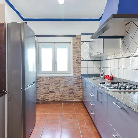 Flatguest Faro De Sardina - 3 Bed - Coast - Wifi בית נופש *