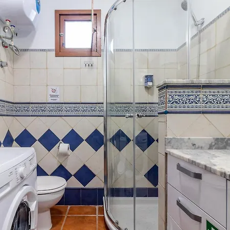 Flatguest Faro De Sardina - 3 Bed - Coast - Wifi בית נופש Gáldar